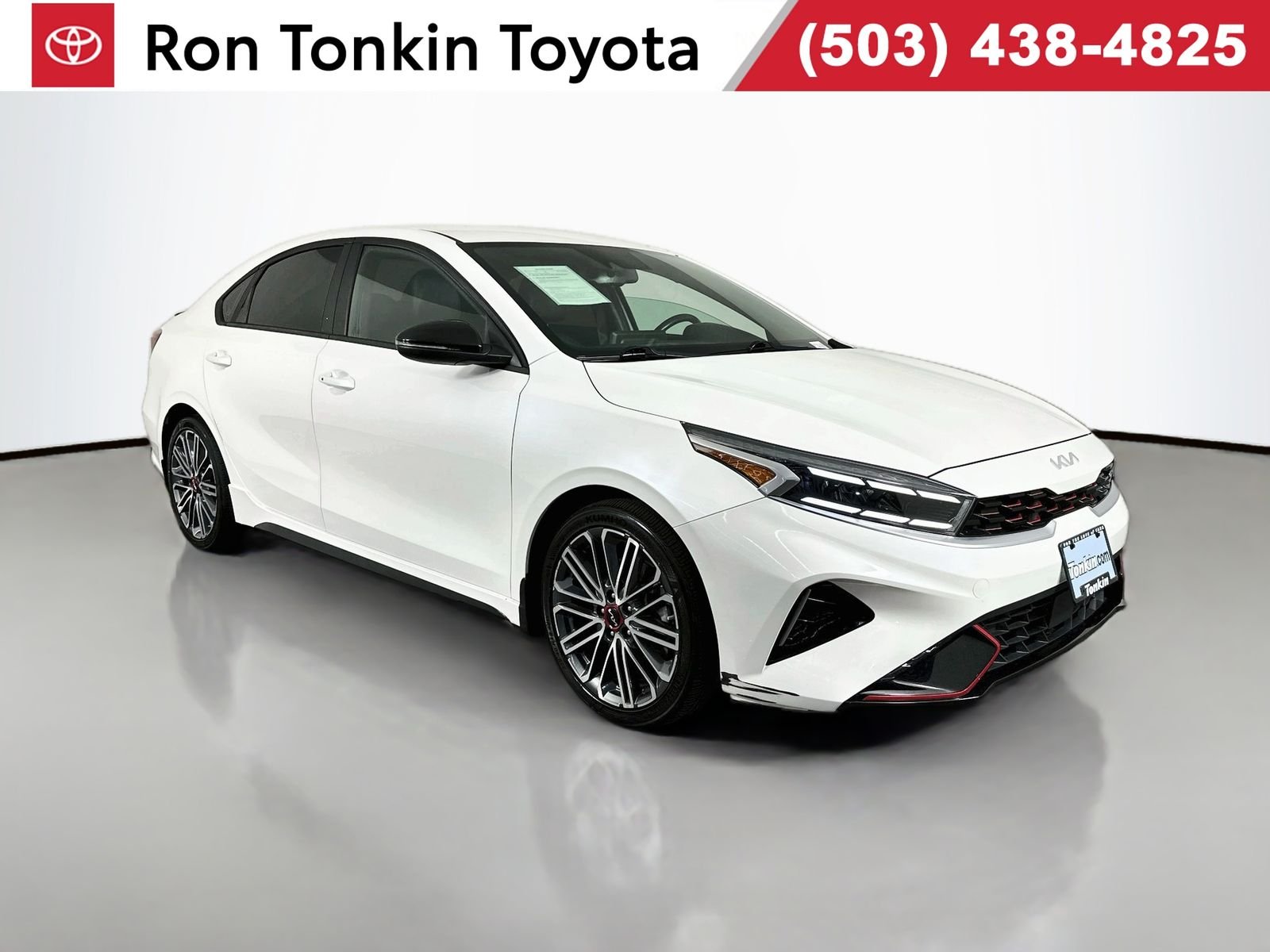 Used 2022 Snow White Pearl Kia GT image 1