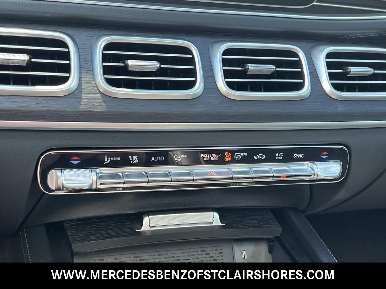 New 2026 Obsidian Black Metallic Mercedes-Benz GLS 580 image 24