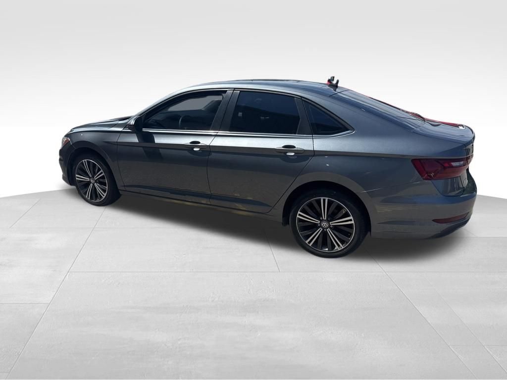 Used 2020 Gray Volkswagen 1.4T SE image 5