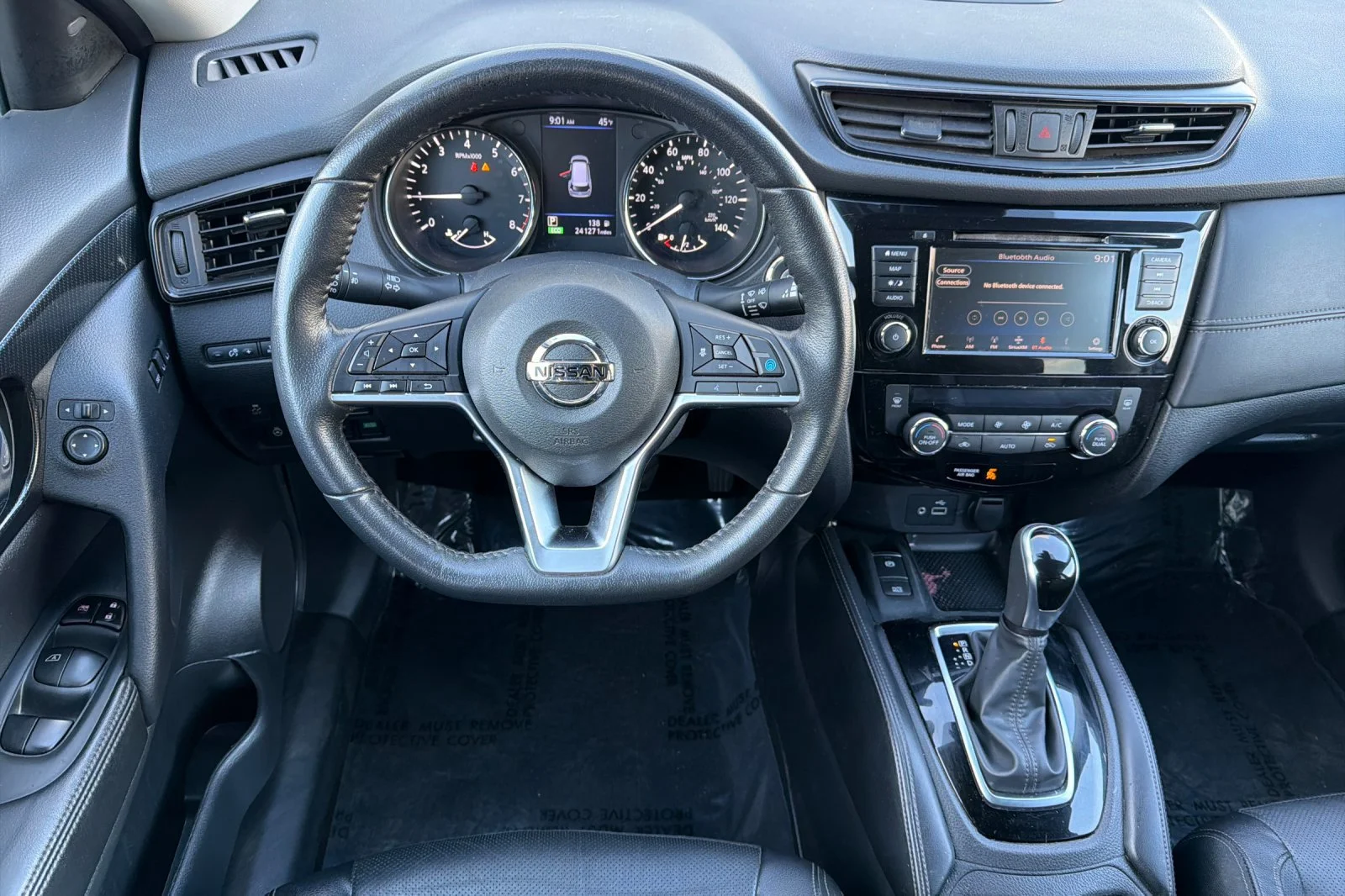 Used 2019 Caspian Blue Metallic Nissan SL image 12