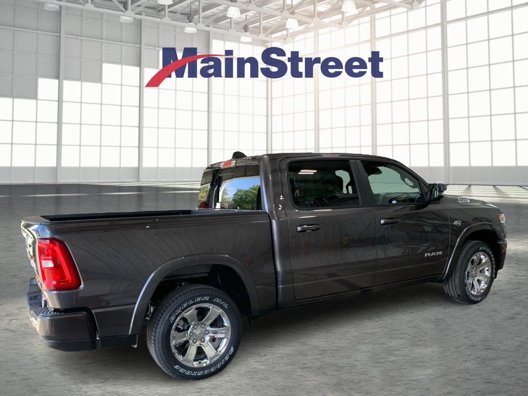New 2026 Granite Crystal Metallic Clearcoat RAM Big Horn/Lone Star image 5