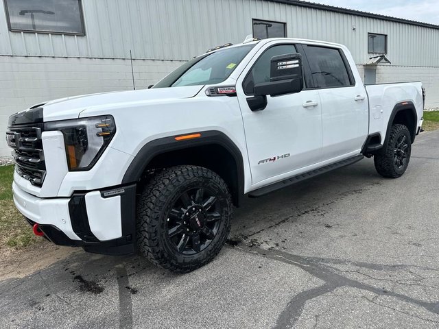 2026 GMC Sierra 3500 HD AT4
