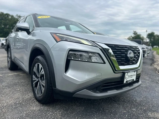 2022 Nissan Rogue SV