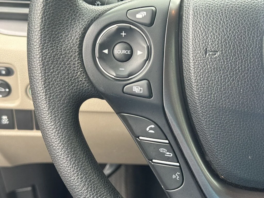 Used 2018 Beige Honda EX image 26