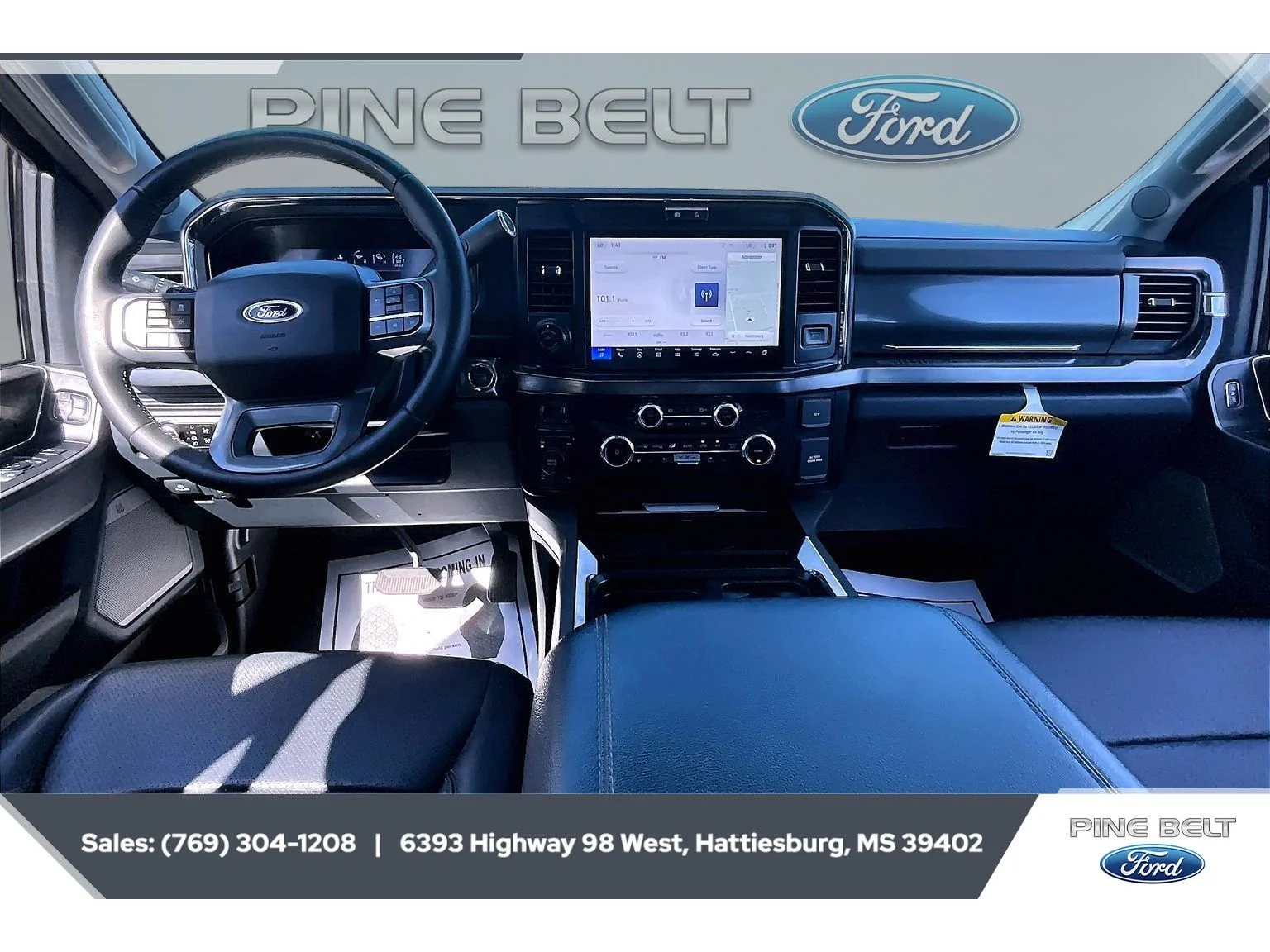Used 2025 Avalanche Ford LARIAT image 14