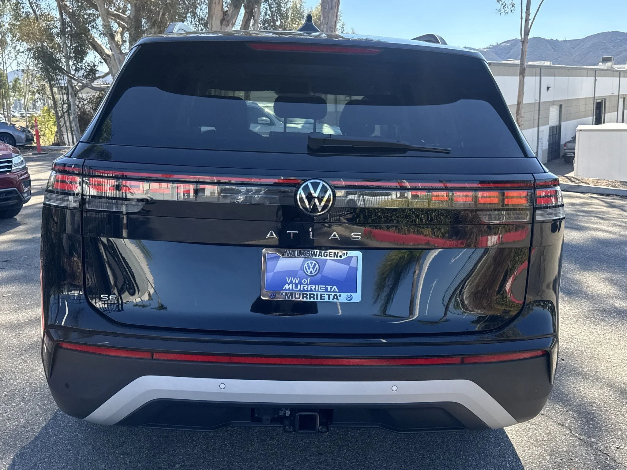 New 2027 Deep Black Pearl Volkswagen SE w/Technology image 6