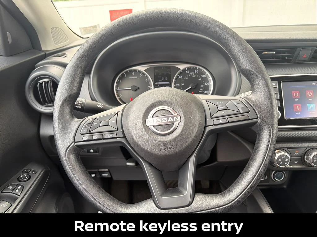 2025 Nissan KICKS PLAY Base - Photo 19