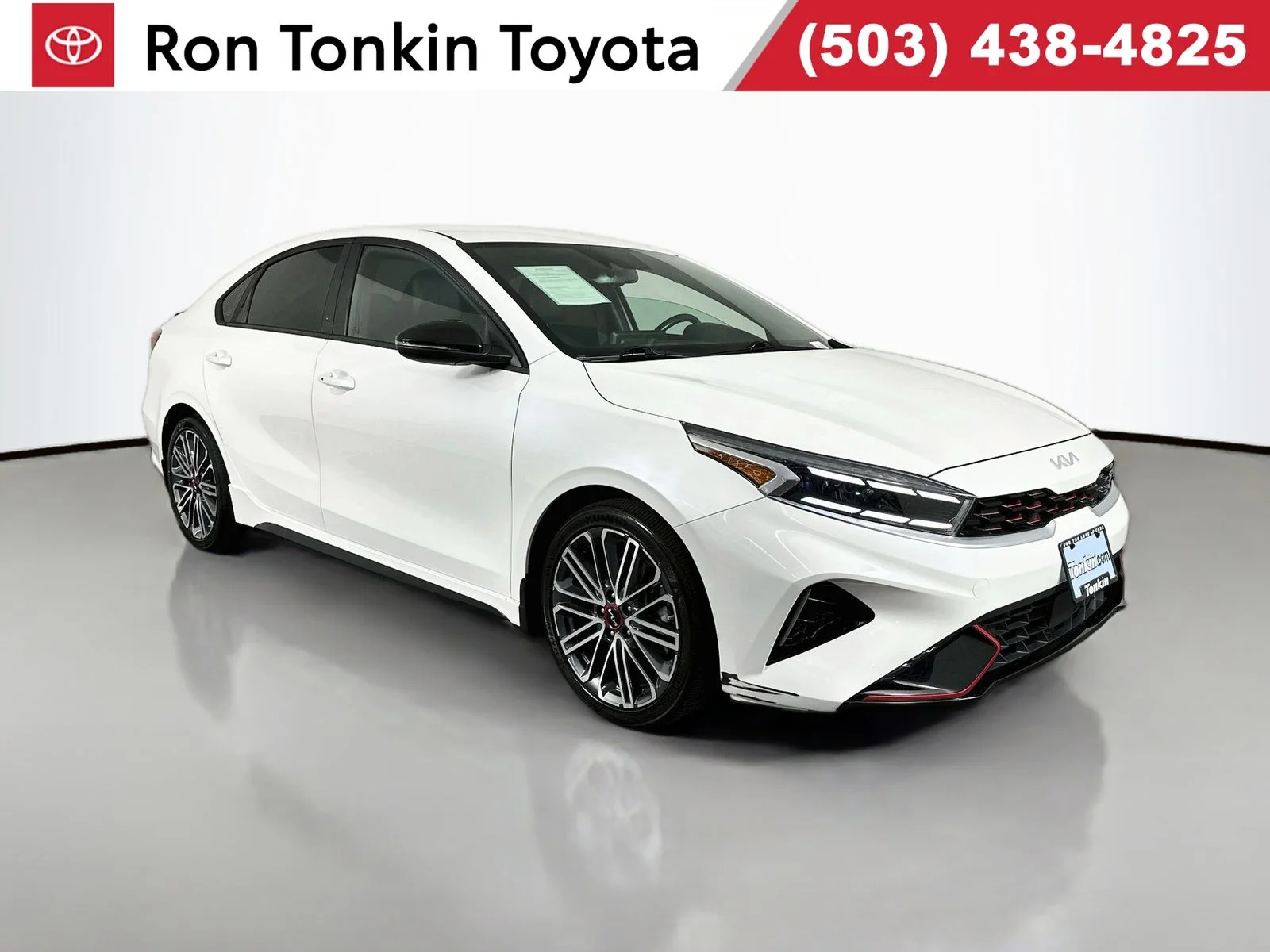 Used 2022 Snow White Pearl Kia GT image 1