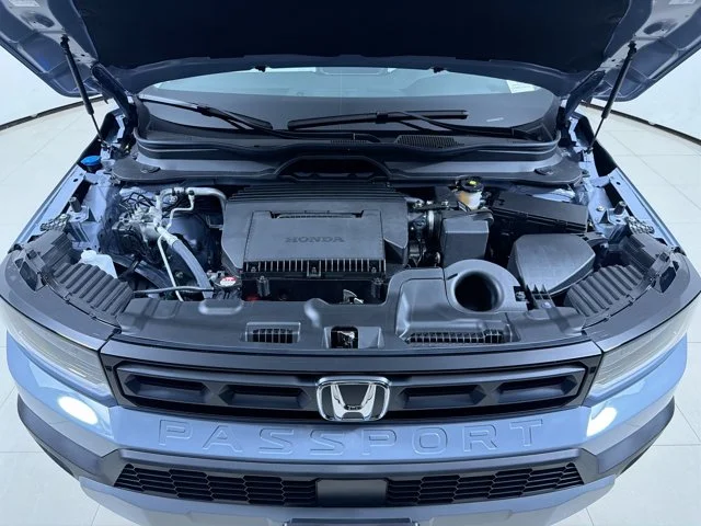 New 2026 SONIC GRAY Honda RTL image 12