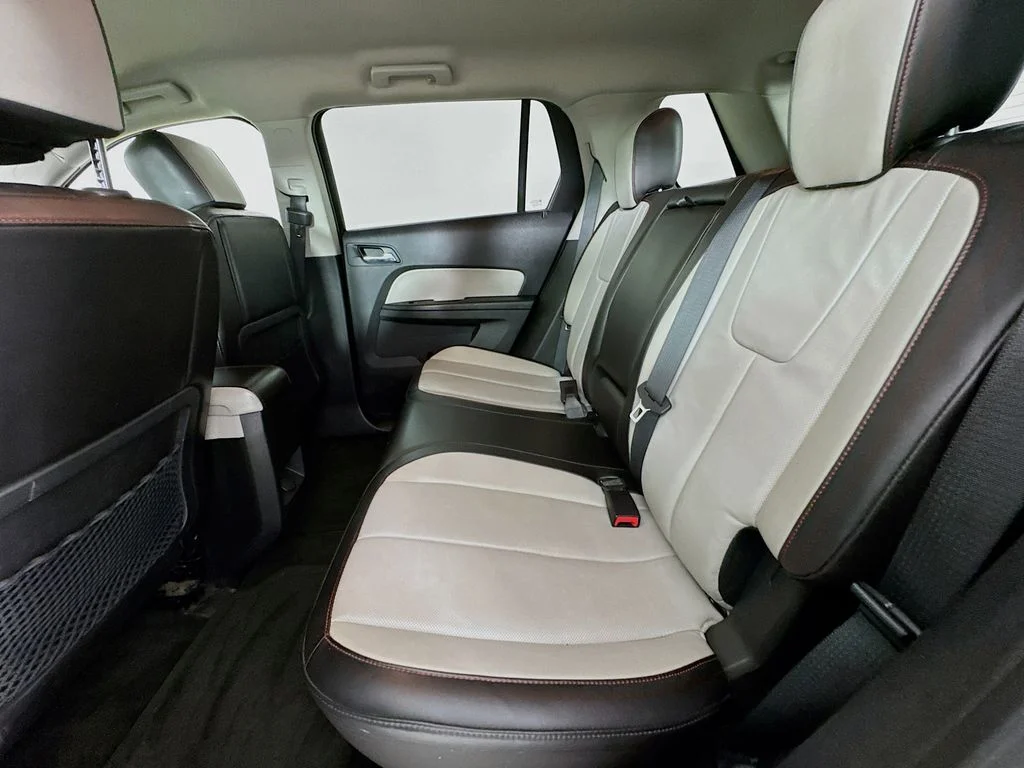 Used 2013 Quicksilver Metallic GMC SLT-1 image 28