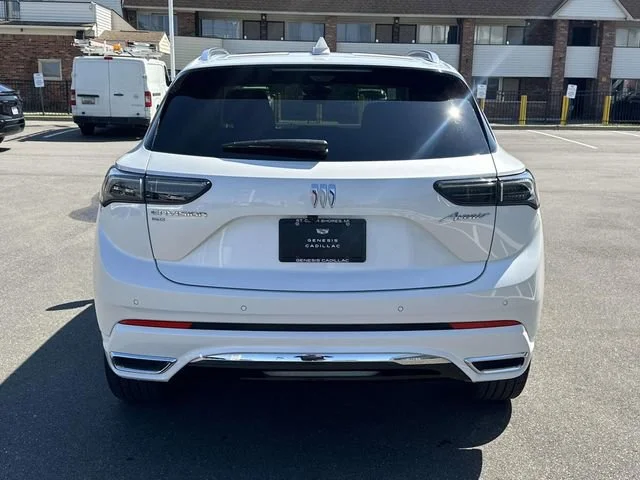 Used 2024 White Frost Tricoat Buick Avenir image 7
