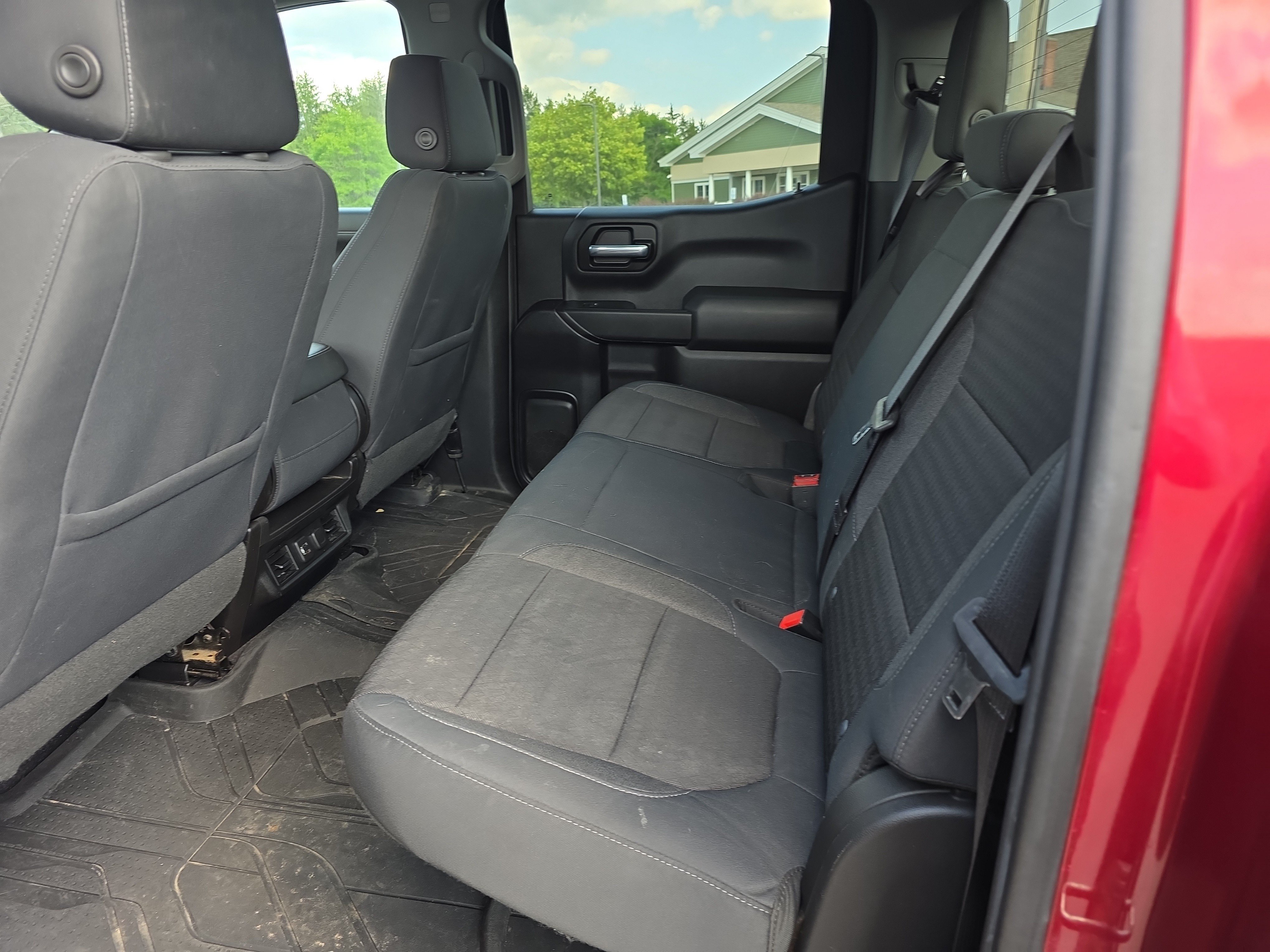 Used 2020 Cajun Red Tintcoat Chevrolet LT image 11
