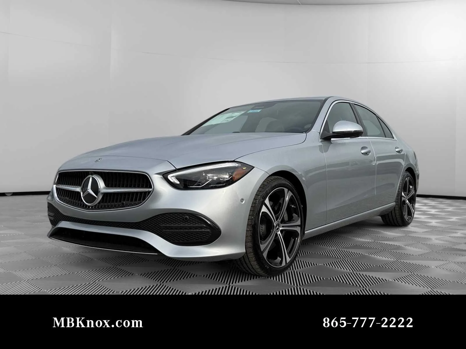 2025 Mercedes-Benz C-Class C 300 4MATIC's photo