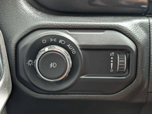 Used 2023 Earl Clearcoat Jeep Rubicon 392 image 20