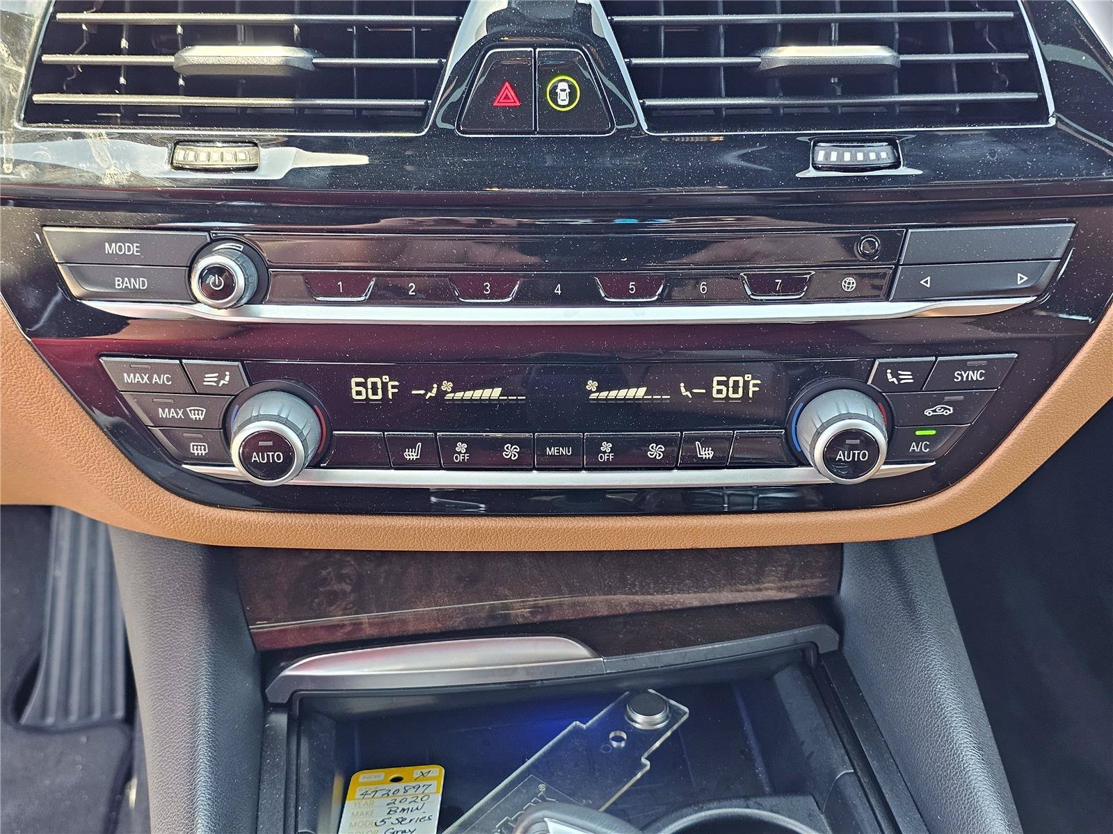 2020 BMW 5 Series 530i - Photo 28