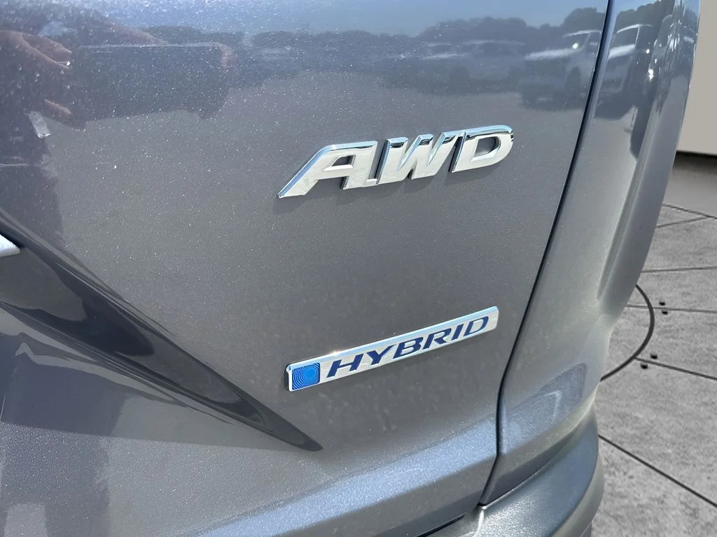 Used 2022 Gray Honda EX image 32