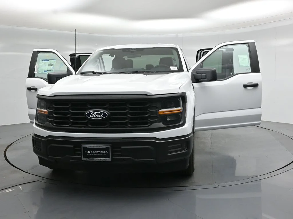New 2026 White Ford XL image 23