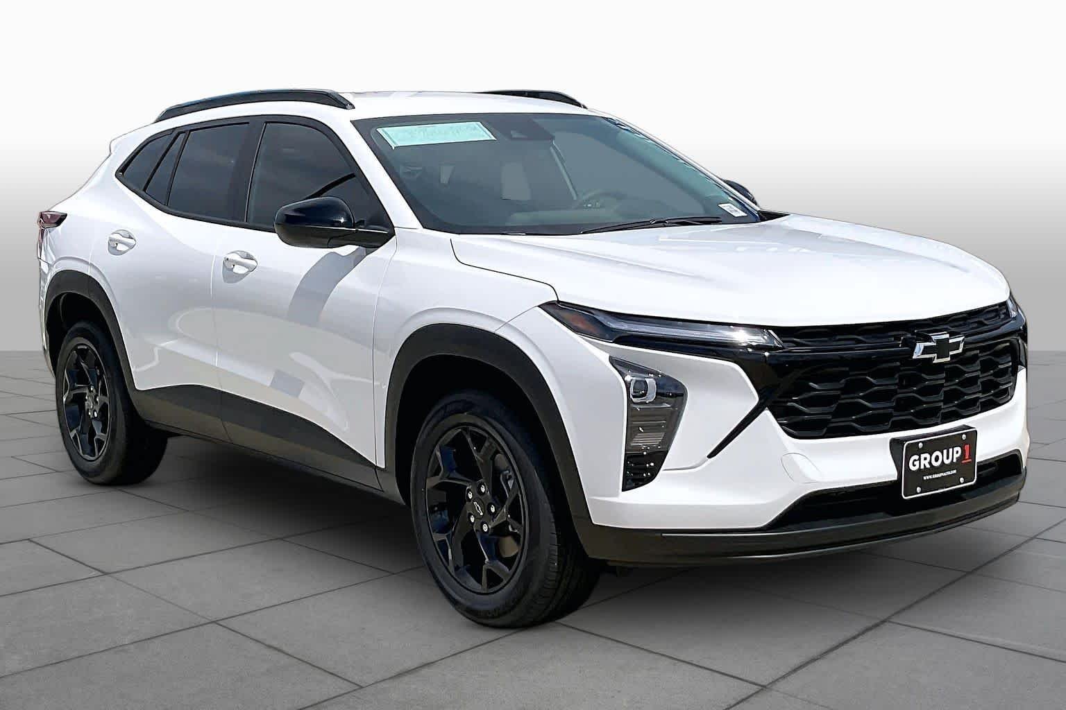2026 Chevrolet Trax LT - Photo 3