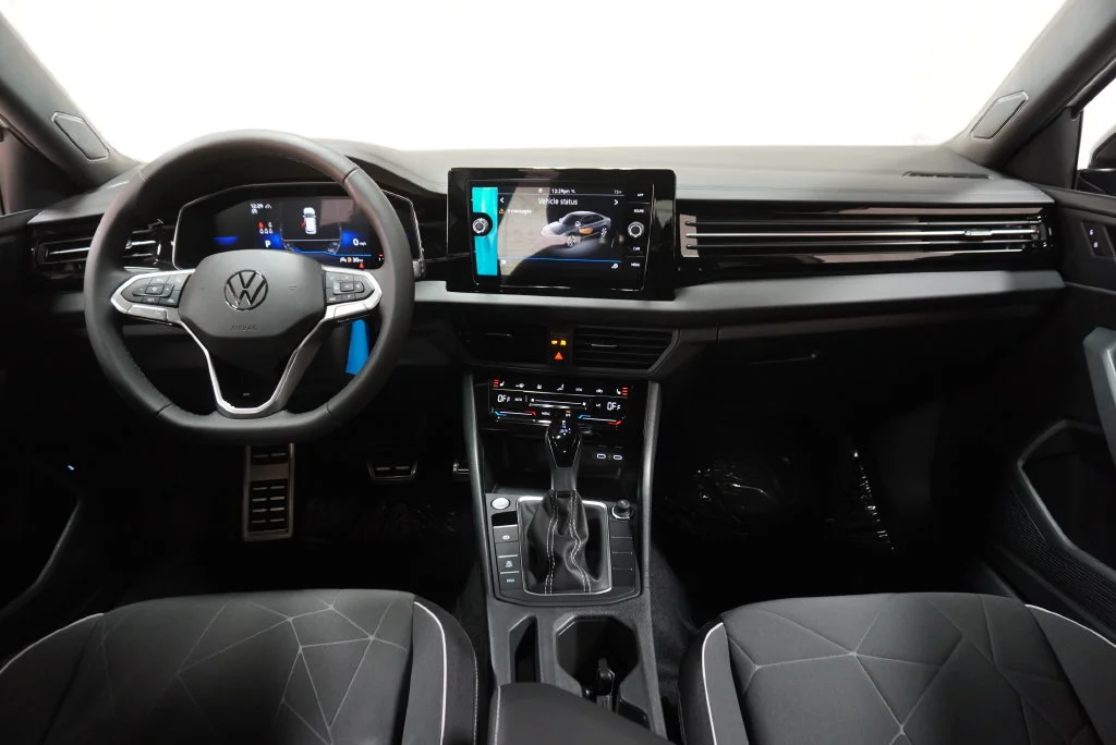 New 2027 Pure White Volkswagen 1.5T Sport image 13