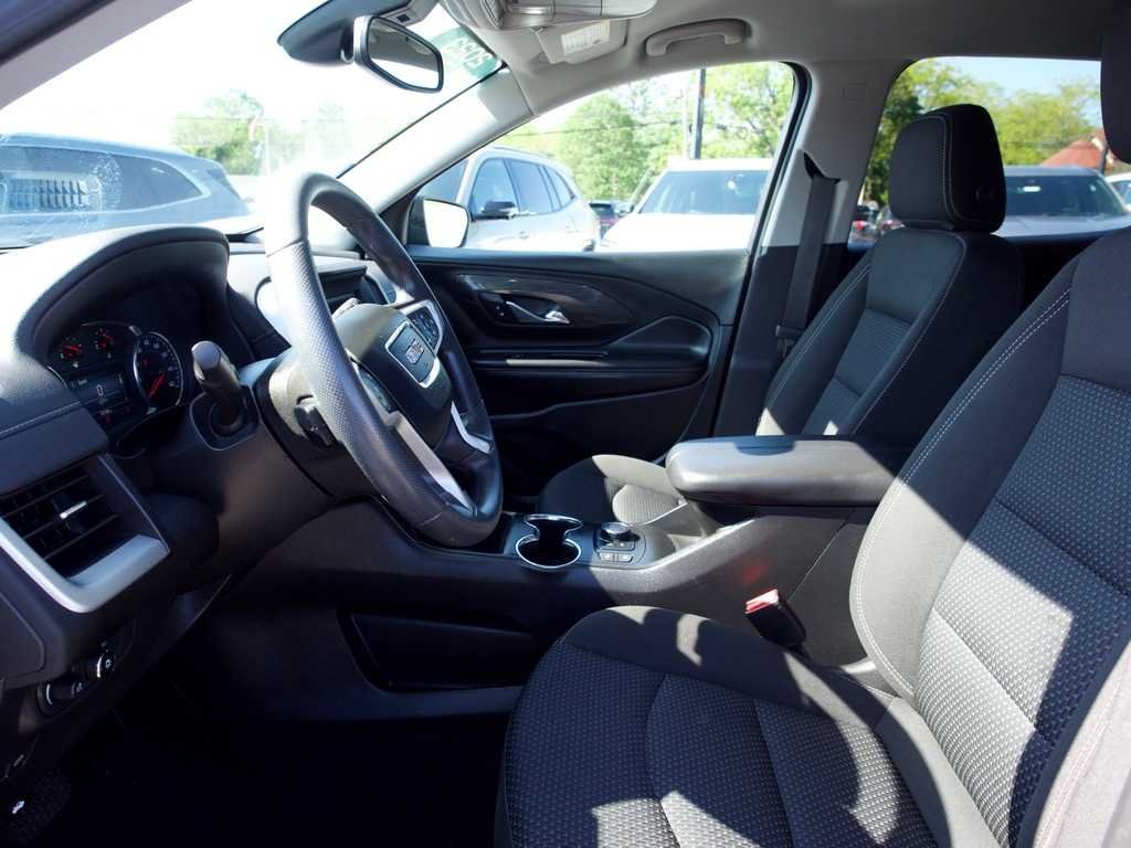 2023 GMC Terrain SLE - Photo 14