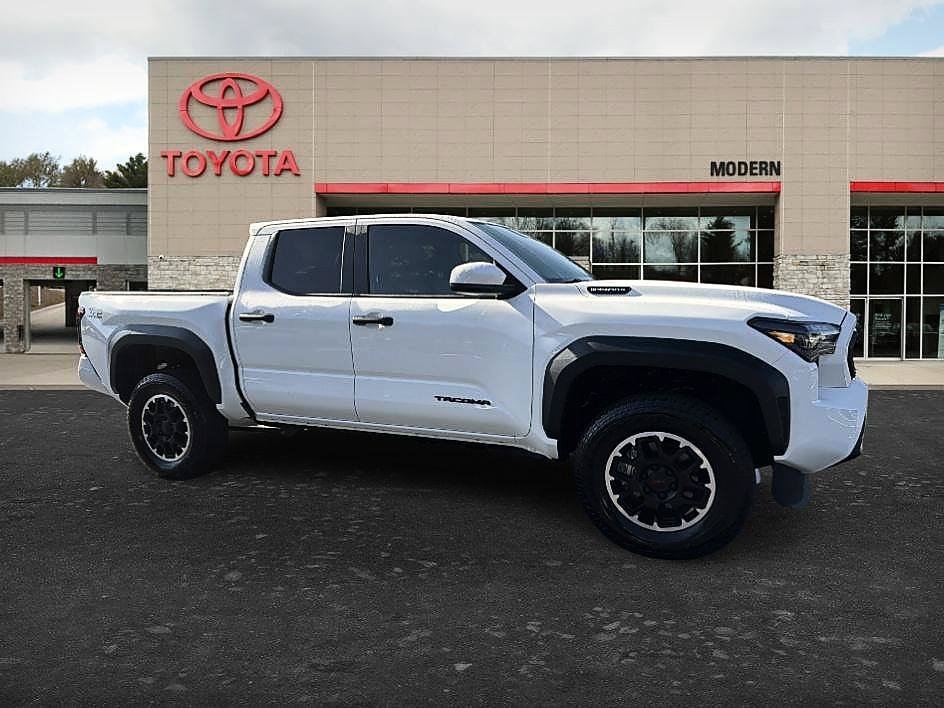 Used 2026 Ice Toyota TRD Off Road Hybrid image 3