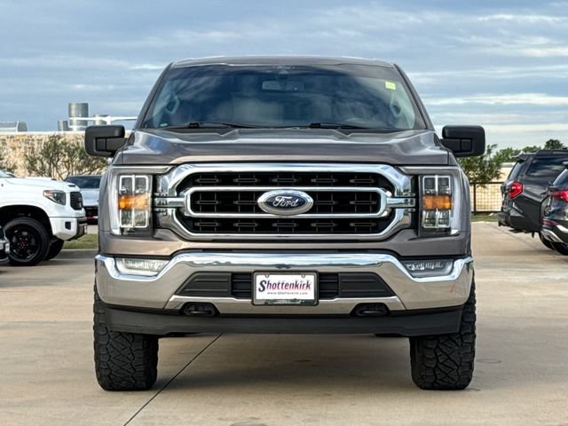 Used 2022 Gray Ford XLT image 2