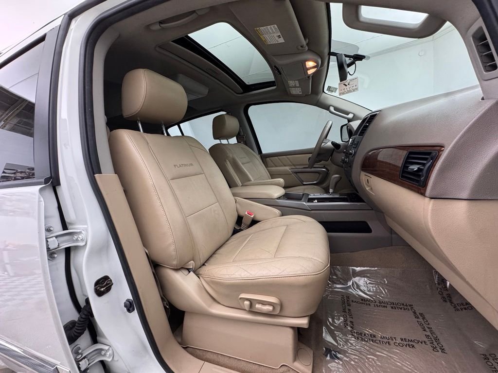 Used 2015 Pearl White Nissan Platinum image 10
