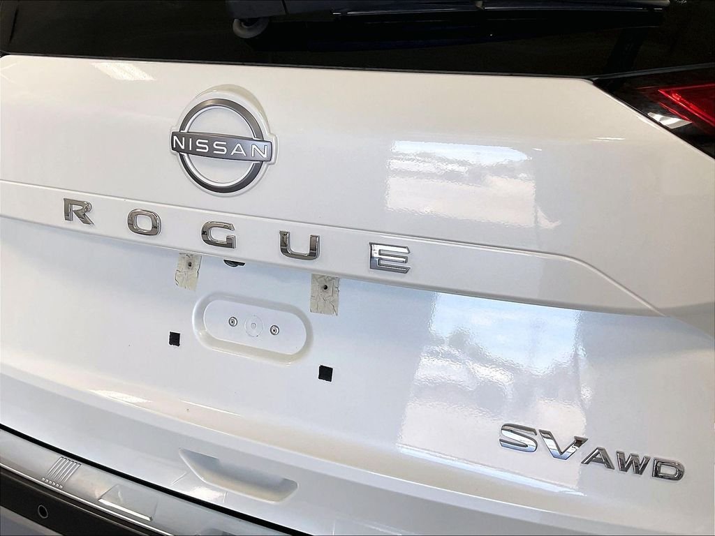 Certified Used 2023 White Nissan SV image 28