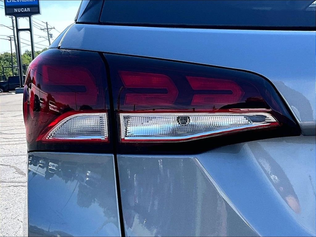 Used 2024 Gray Chevrolet LT image 35