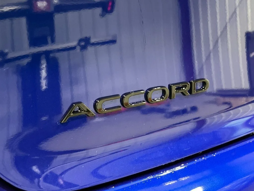 New 2026 Still Night Pearl Honda Sport Hybrid image 6