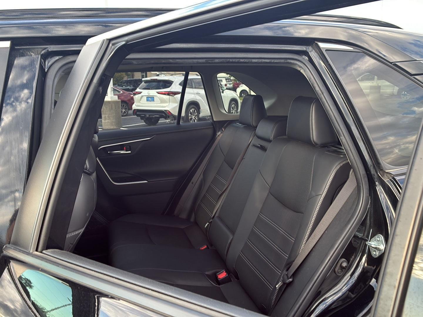 Used 2020 Midnight Black Metallic Toyota Limited image 4