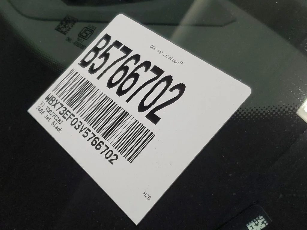New 2027 Black BMW xDrive28i image 25