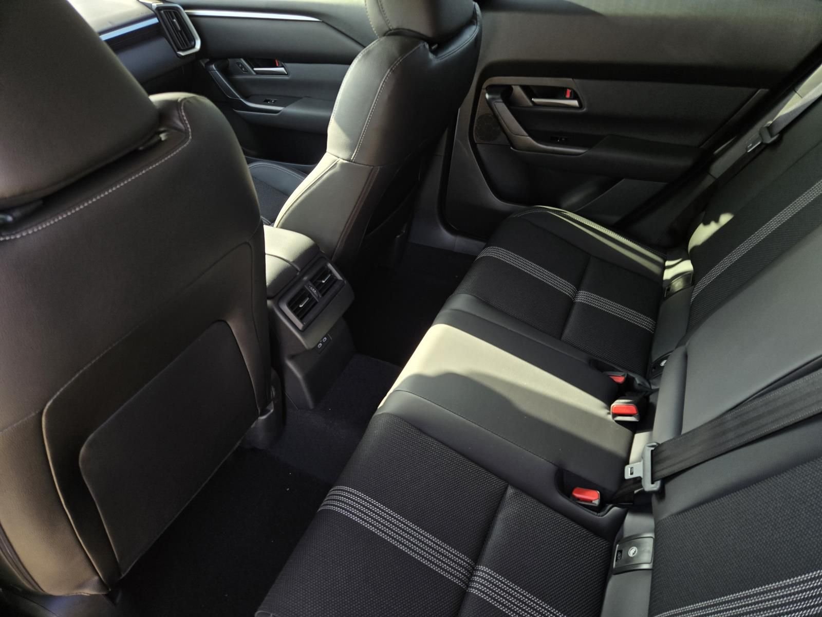 New 2026 Jet Black Mica Mazda 2.5 S Preferred AWD image 13