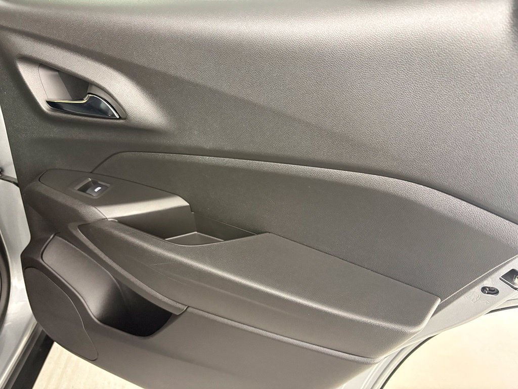 Used 2024 Gray Chevrolet LT image 41