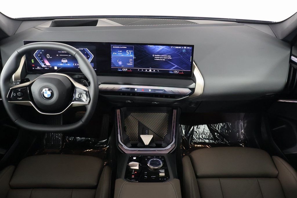 Used 2025 Skyscraper Grey Metallic BMW 30 xDrive image 8