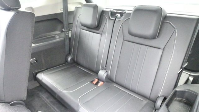 Used 2024 Black Volkswagen 2.0T SE image 26