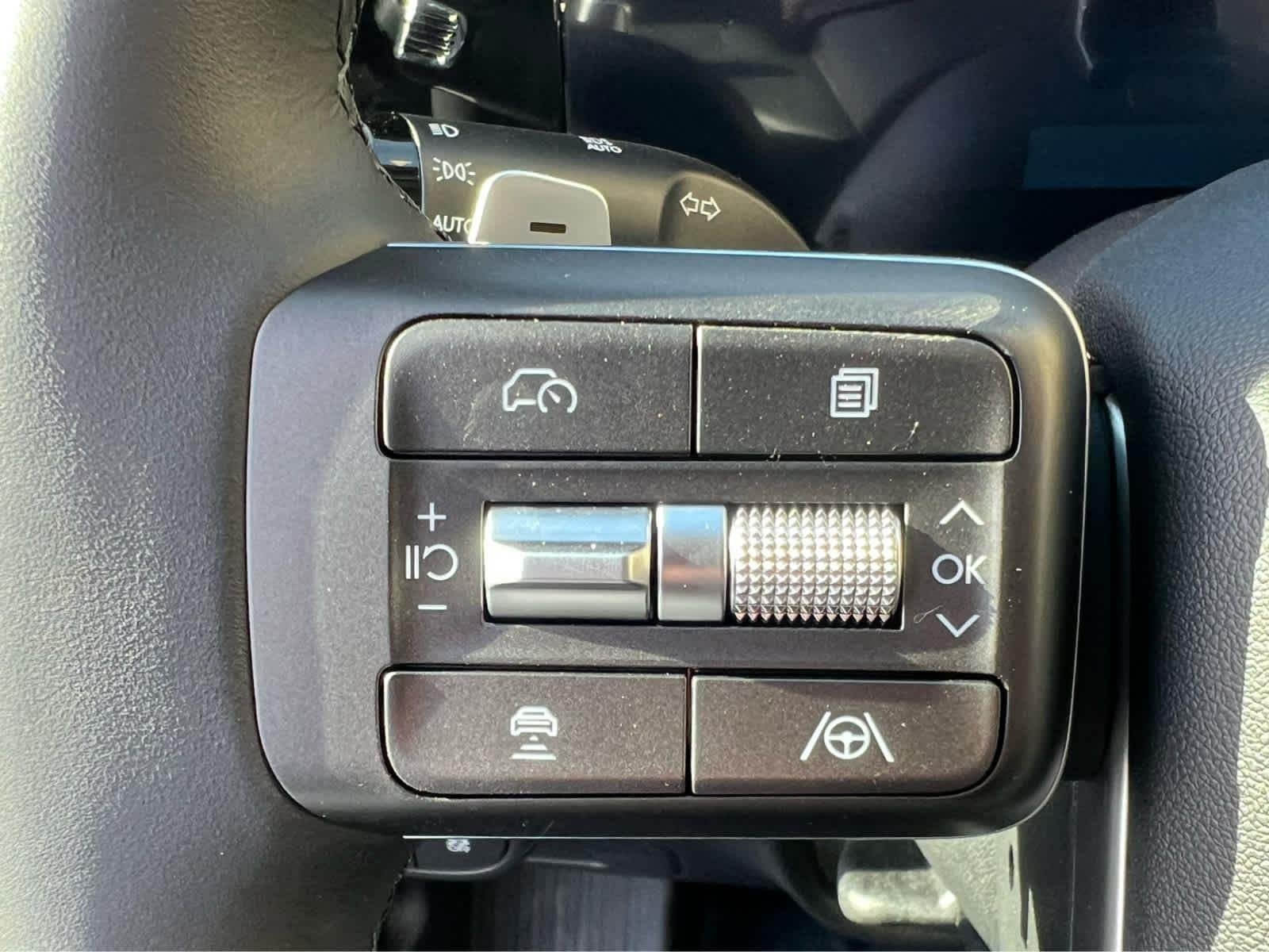 New 2026 Ecotronic Gray Pearl Hyundai SEL Premium AWD image 33