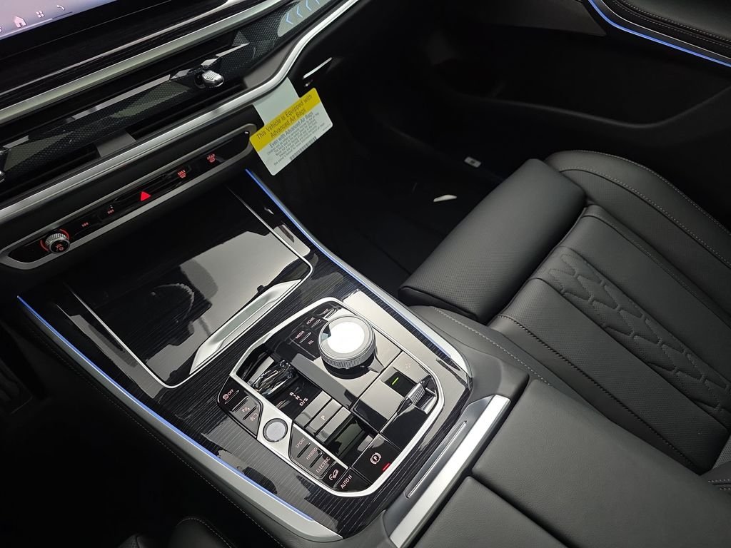 New 2026 Black Sapphire Metallic BMW xDrive50e image 25