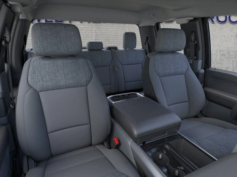 New 2026 Agate Black Ford XLT image 30