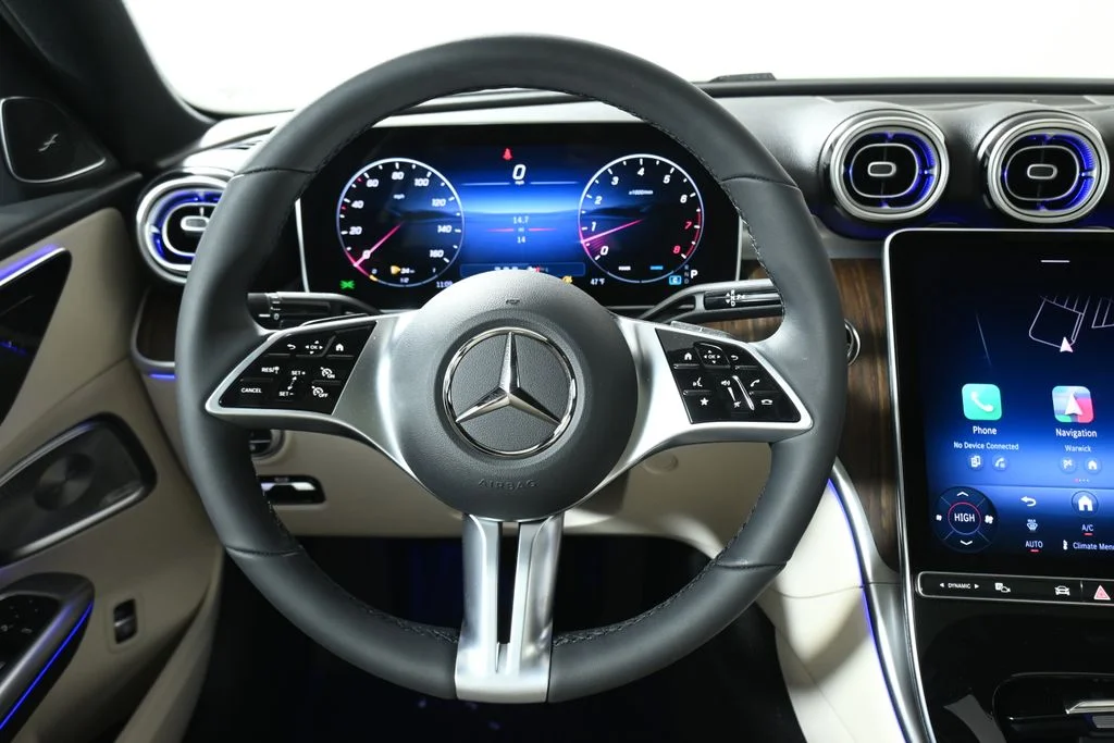 Used 2026  Mercedes-Benz C 300 image 17