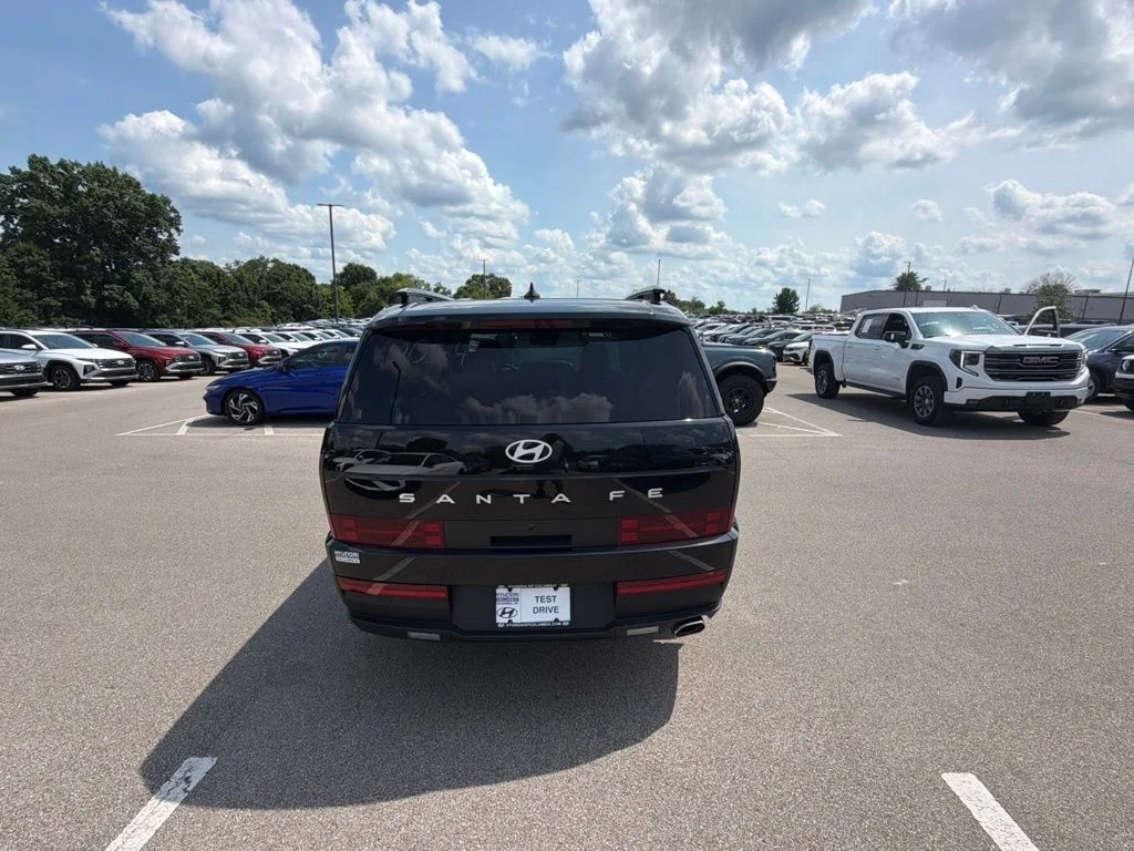 New 2026 Phantom Black Hyundai SEL image 4