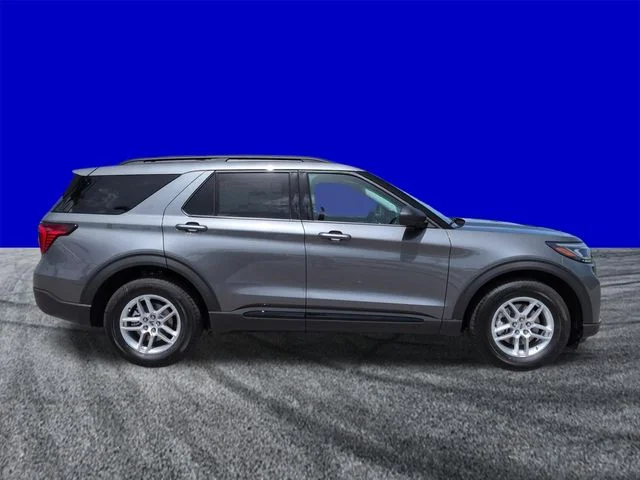 New 2026 Carbonized Gray Metallic Ford Active image 3