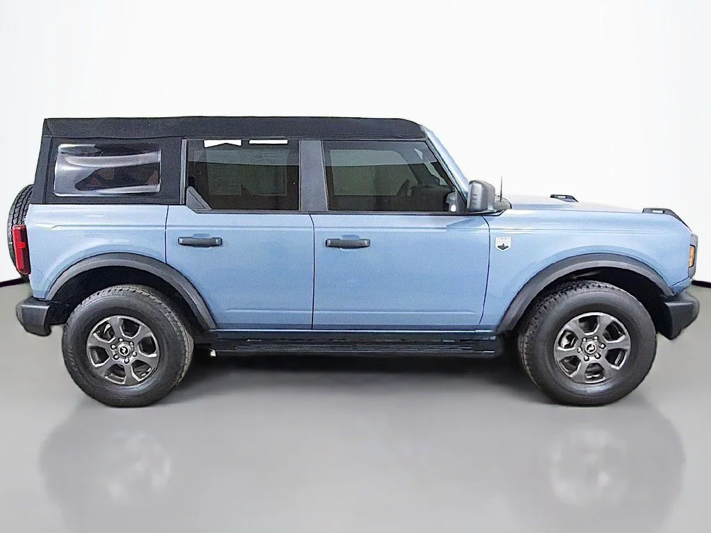 Used 2024 Azure Gray Metallic Ford Big Bend image 16