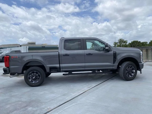 New 2026 Gray Ford XL image 2