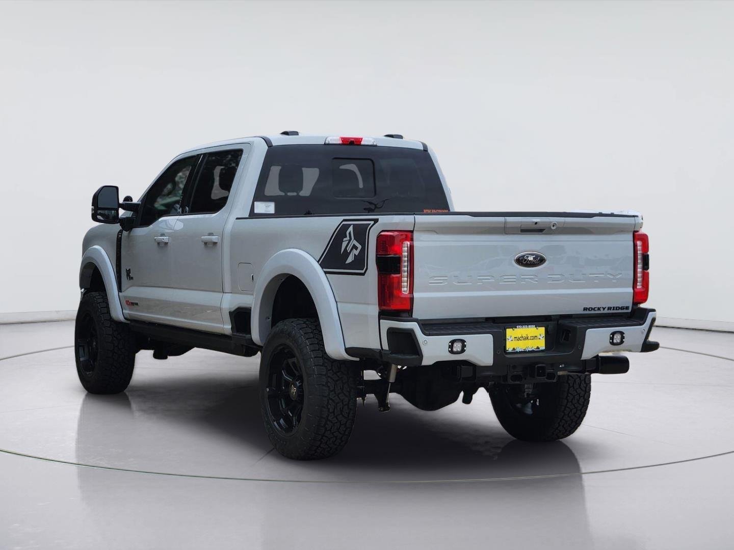 New 2026 Avalanche Ford F-250® Lariat® image 3