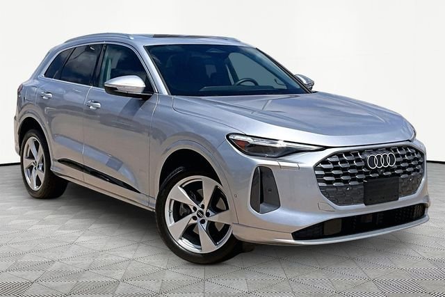 Used 2025 Silver Audi 2.0T Premium Plus image 11