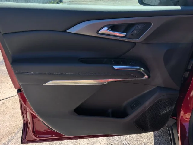 Used 2025 Red Chevrolet LT image 25