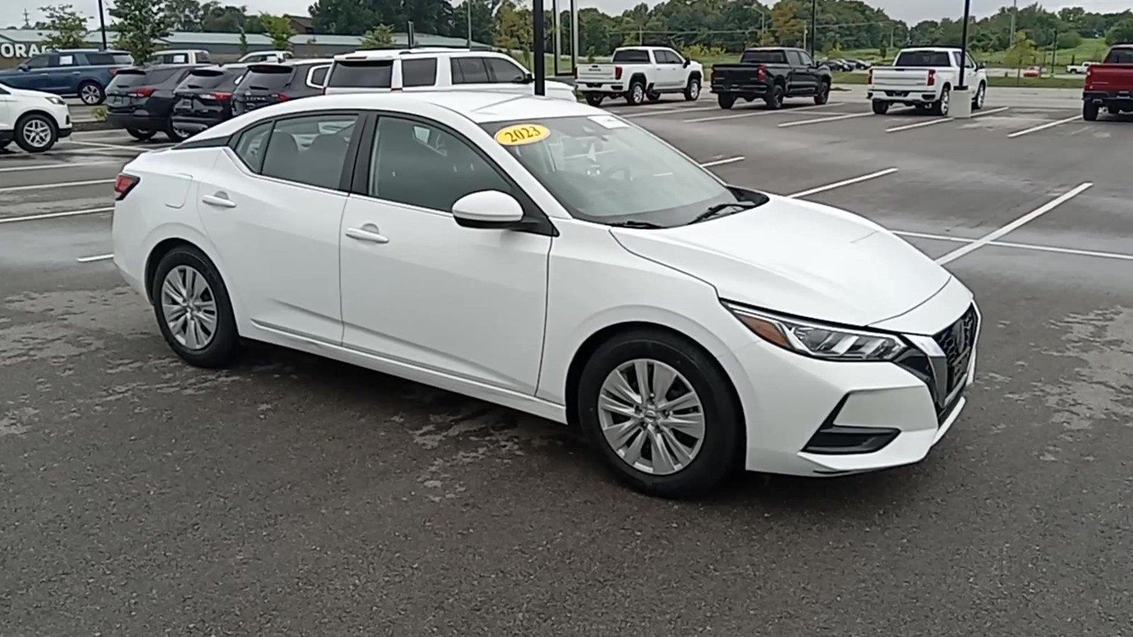 Used 2023 Nissan Sentra S with VIN 3N1AB8BV5PY239696 for sale in Kansas City