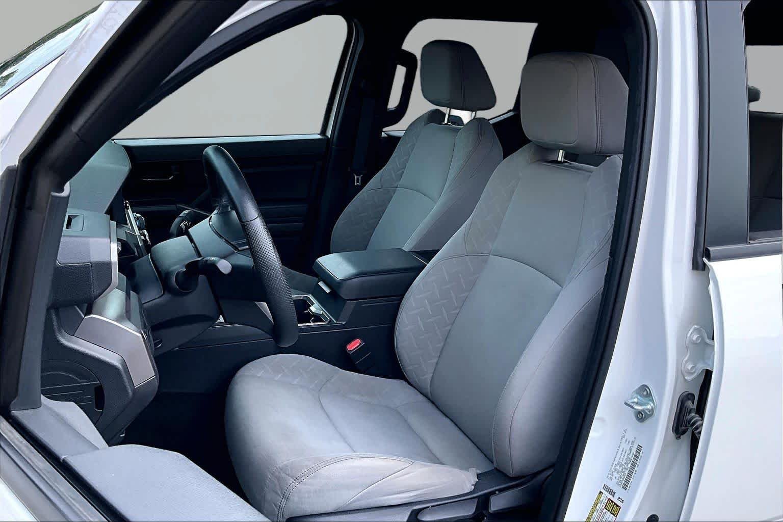 Used 2024 Ice Cap Toyota SR5 image 8