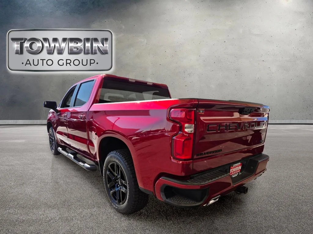 Used 2024 Red Chevrolet RST image 6